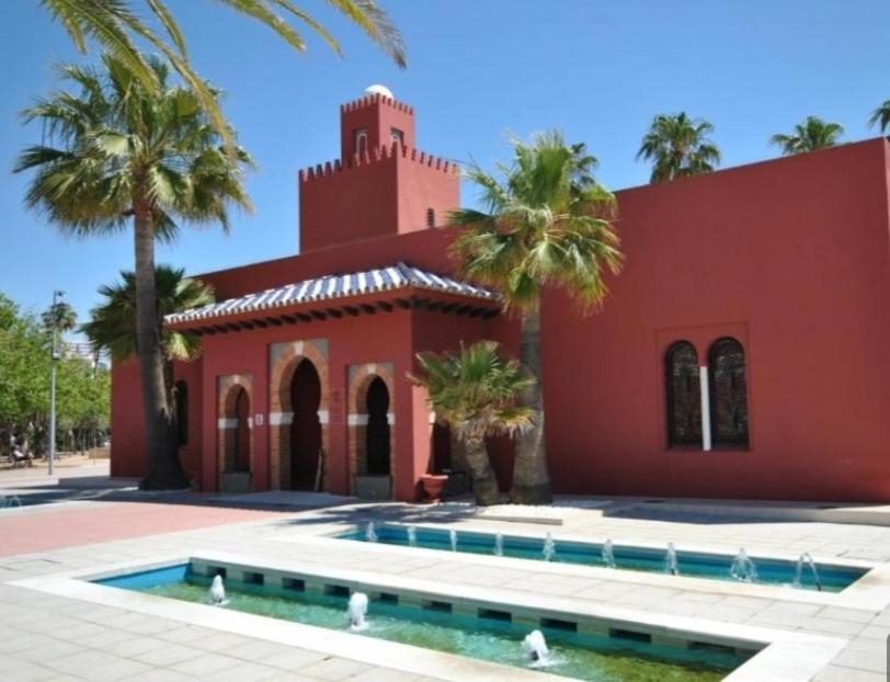 Precioso Apartamento Con Piscinas Y Vistas Al Mar. Benalmadena Exterior photo